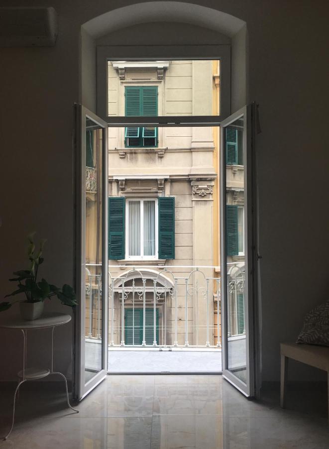 Queen Chic Apartment La Spezia Extérieur photo